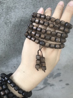 108 hạt trầm sánh chìm 8li