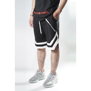 QUẦN DOUBLE V SHORT