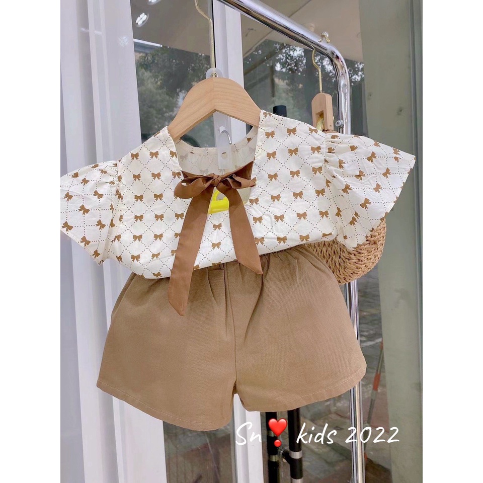 Bộ cộc tay bé gái, Bộ mùa hè đi chơi chất đũi nơ lưng kèm quần thô giả váy