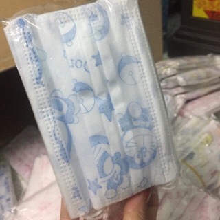 Khẩu trang y tế cho bé