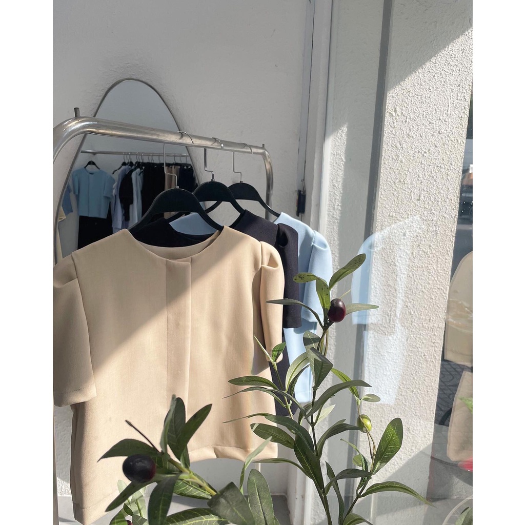 Áo tay phồng nút bấm Freesize