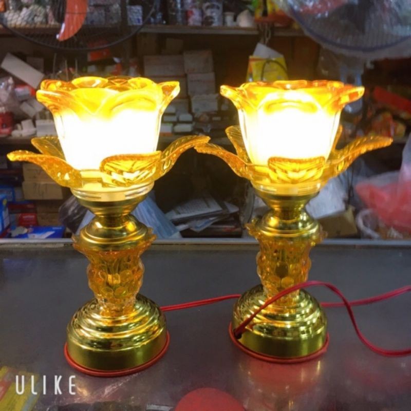 Bộ 2 đèn thờ cao 22cm. Hàng thủy tinh cao cấ