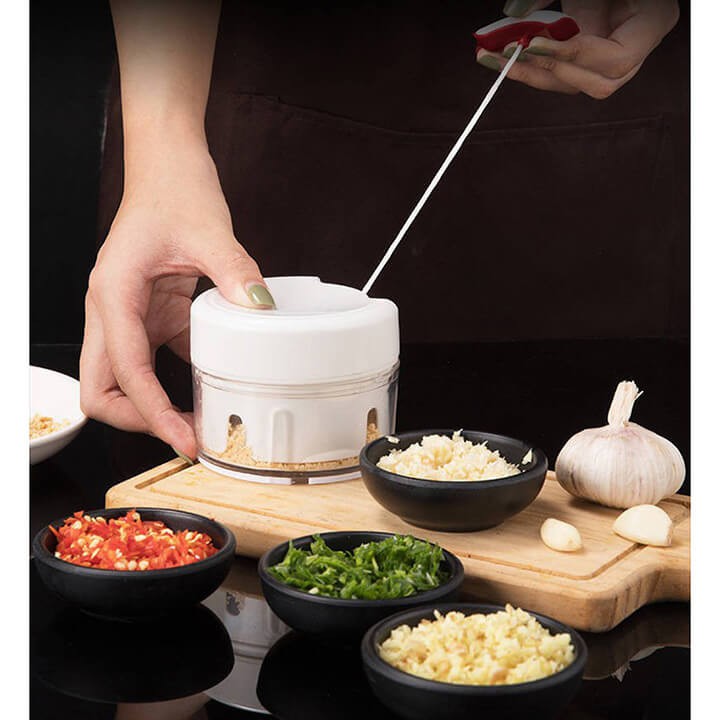 Máy xay tỏi ớt cầm tay Mini Food Chopper