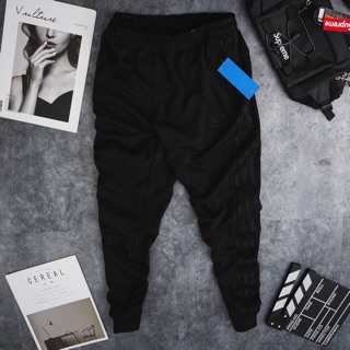 Quần jogger thể thao Das