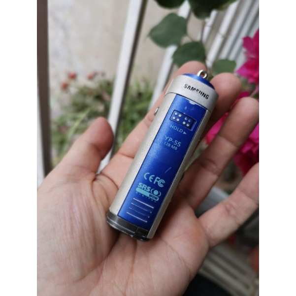 Máy nghe nhạc vintage Samsung Yeep YP-55