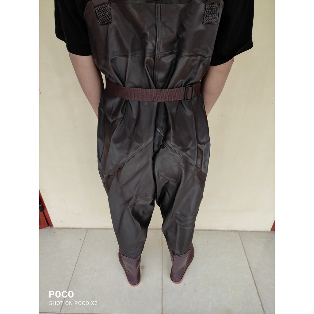 Ủng yếm lội nước màu nâu Hoa San đế cứng size 38 - 43, ủng lội nước liền quần