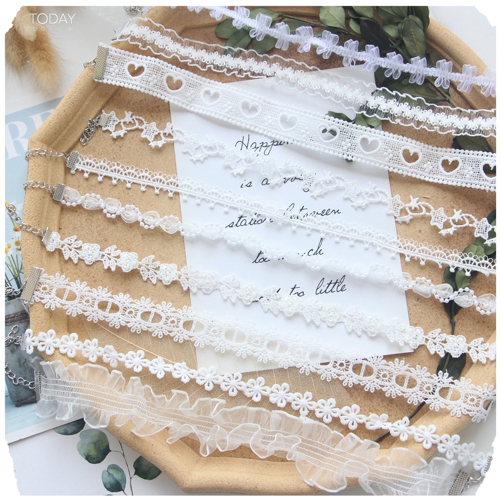 Choker Ren Hoa Trắng Thời Trang Hàn Quốc