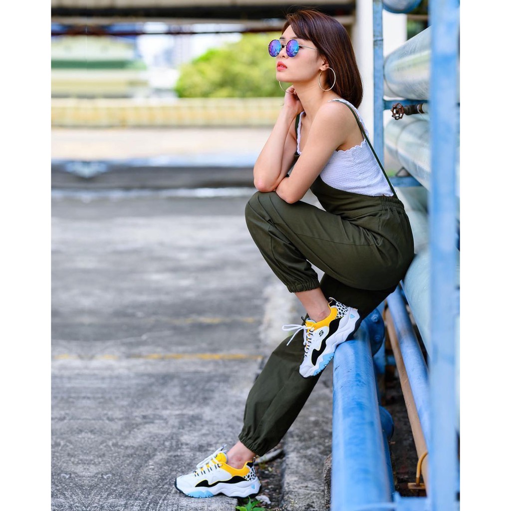 giày thể thao nữ skechers one price chính hãng màu vàng