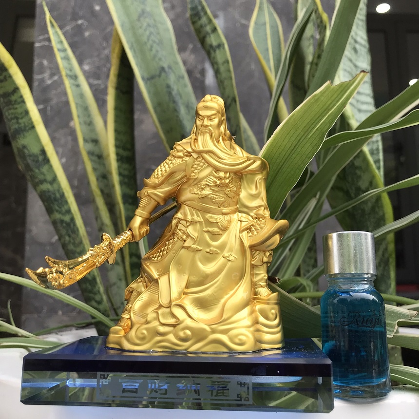 Tượng Quan Công Phong Thuỷ Để Bàn Làm Việc, Trang Trí Xe Hơi, Ô Tô Cao Cấp Có Kèm Nước Hoa
