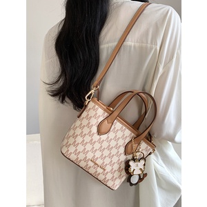 Túi xách nữ mẫu giới hạn MIOCRA KOLY  Robin Authentic MK139