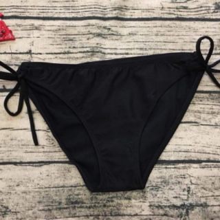 Quần lẻ bikini nhiều kiểu