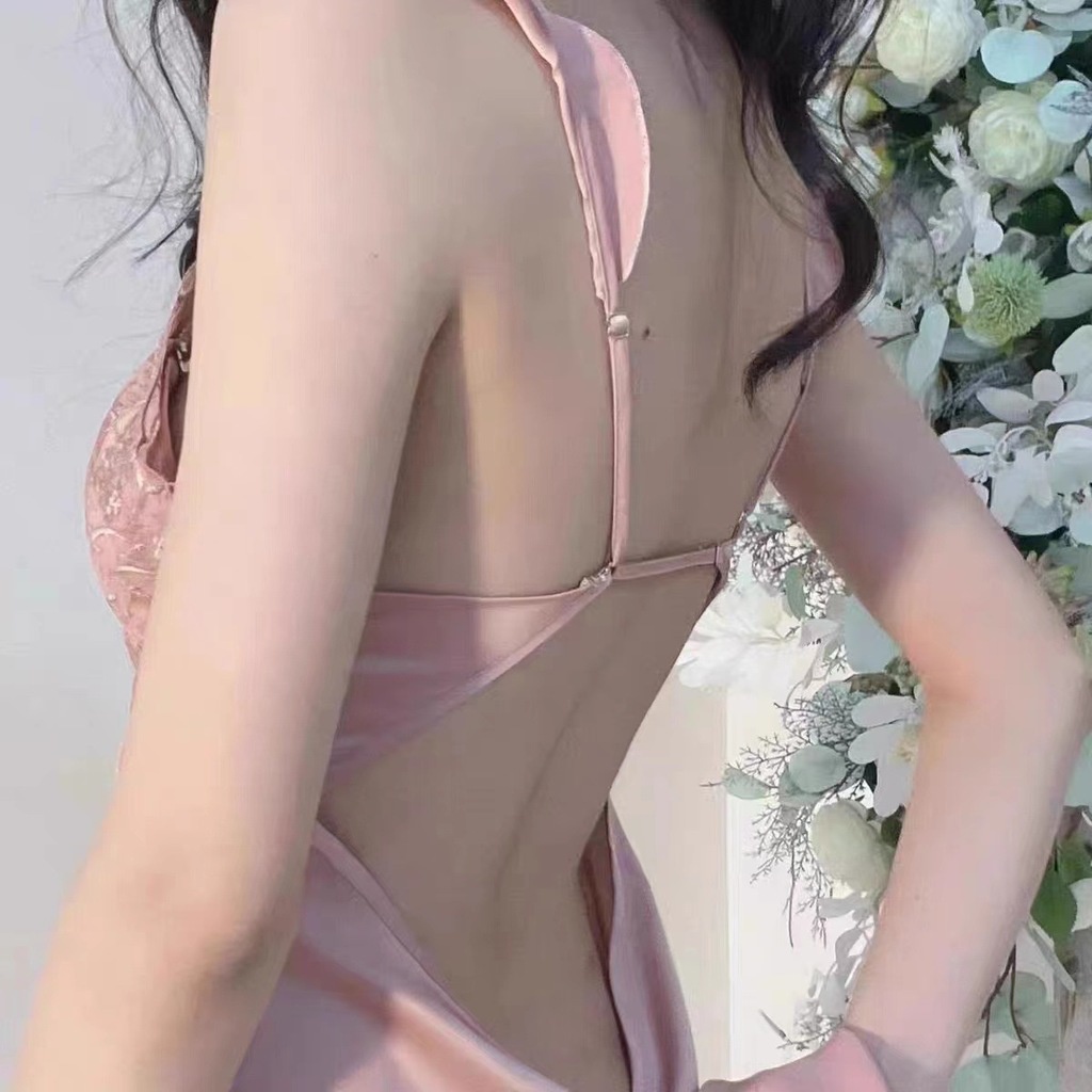 Áo Choàng Ngủ Vải Lụa Lạnh Cổ V Có Mút Đệm Ngực Thời Trang Quyến Rũ Cho Nữ