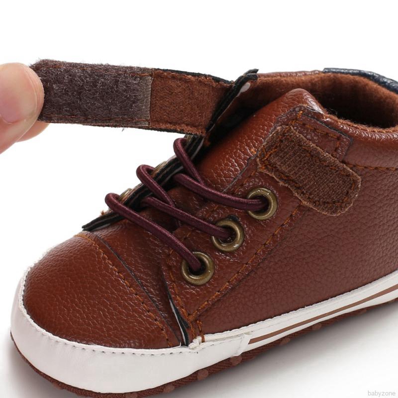 Giày sneaker da PU chống trượt cho bé trai