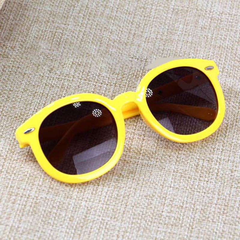 Kính râm chống nắng chống tia UV cho em bé | BigBuy360 - bigbuy360.vn