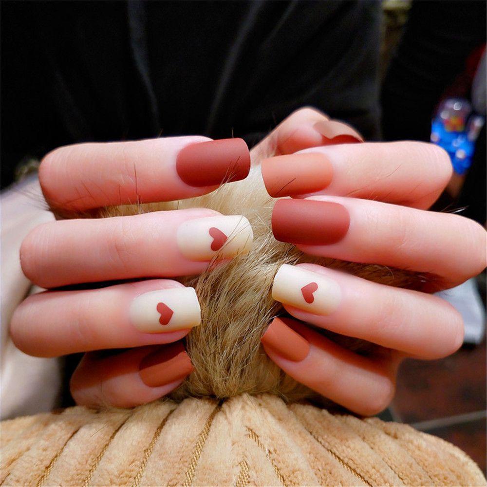 Bộ 24 Móng Tay Giả Hình Trái Tim Thời Trang