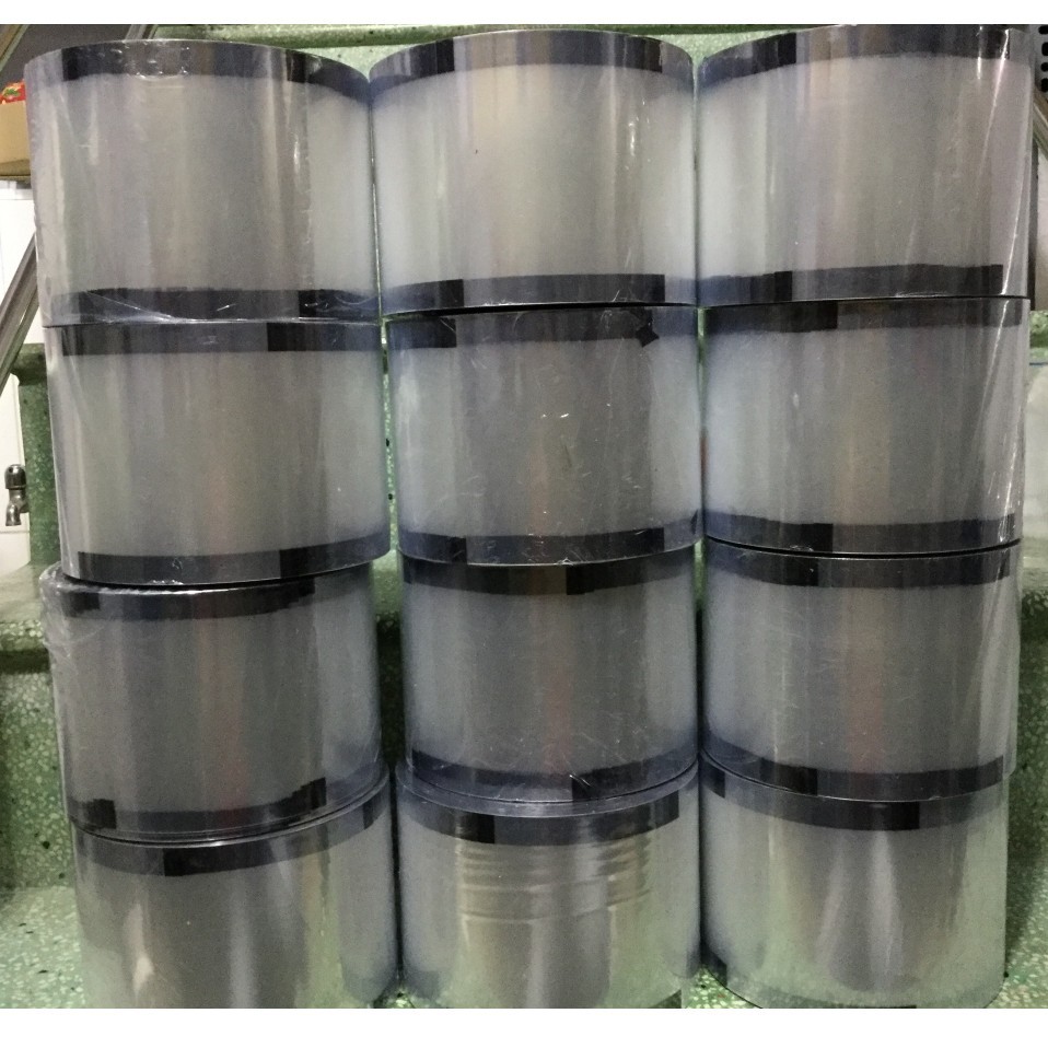 Cuộn màng dán ly, màng ép ly nhựa cuộn màng ép, keo ép nắp ly trong ép 1700 ly | BigBuy360 - bigbuy360.vn
