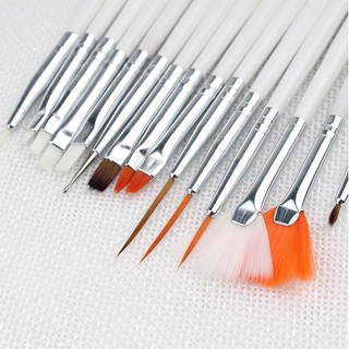 15 Chiếc Cọ Vẽ Làm Móng Tay Nghệ Thuật