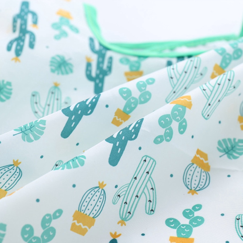 Yếm ăn dài tay chống thấm nước tiện dụng cho trẻ nhỏ