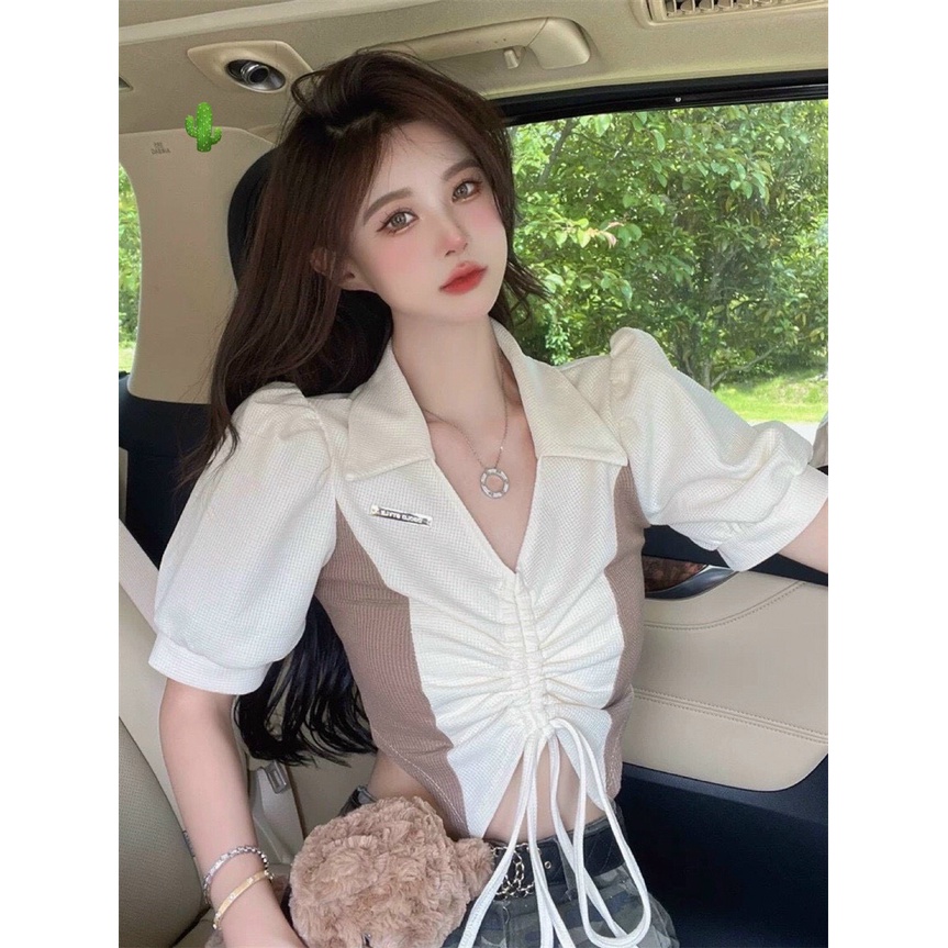 Áo kiểu cổ bẻ croptop phối 2 màu nâu trắng rút dây giữa cực xinh , chất thun gân dày dặn