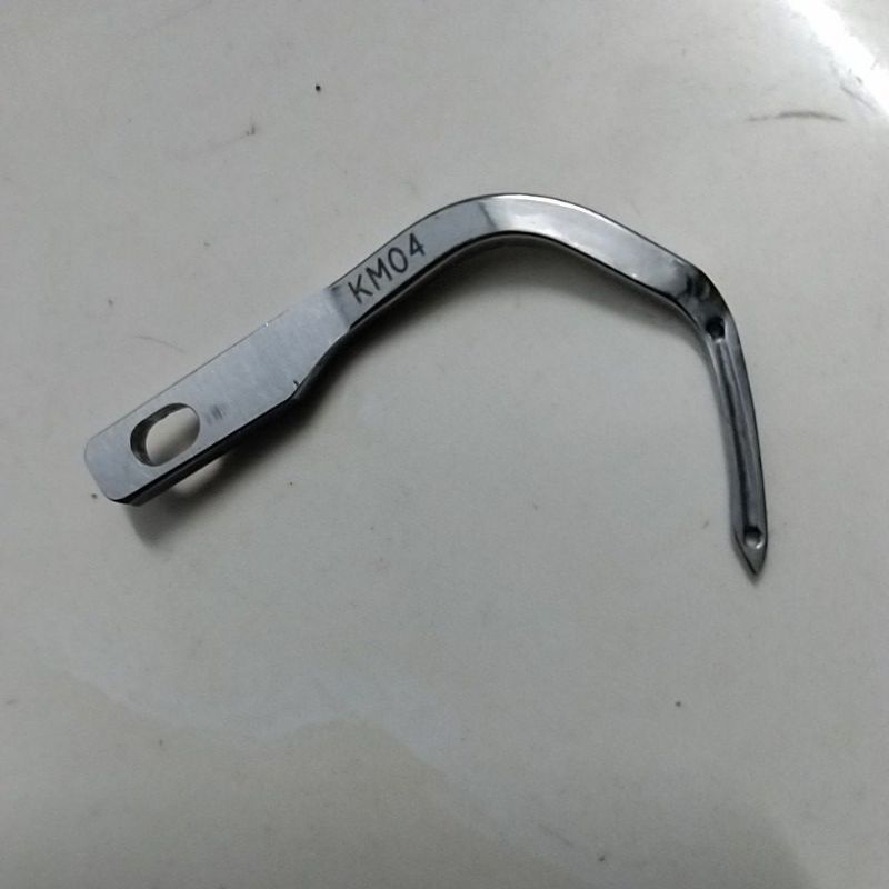 Mỏ móc xích máy vắt sổ KM04