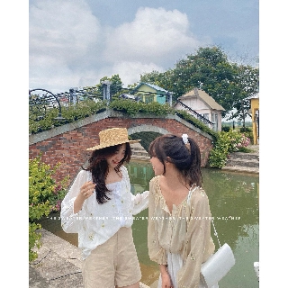 Sơ mi đũi cổ tròn thêu hoa