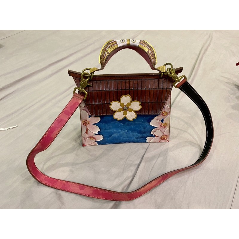 (Thanh lý) Túi handmade da thật có 102-“Hoa anh đào” new 100% giá gốc 10tr