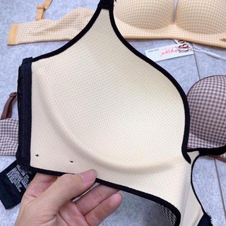 Áo Lót Su Thông Hơi Không Gọng Nâng Ngực Kẻ Ca Rô K68
