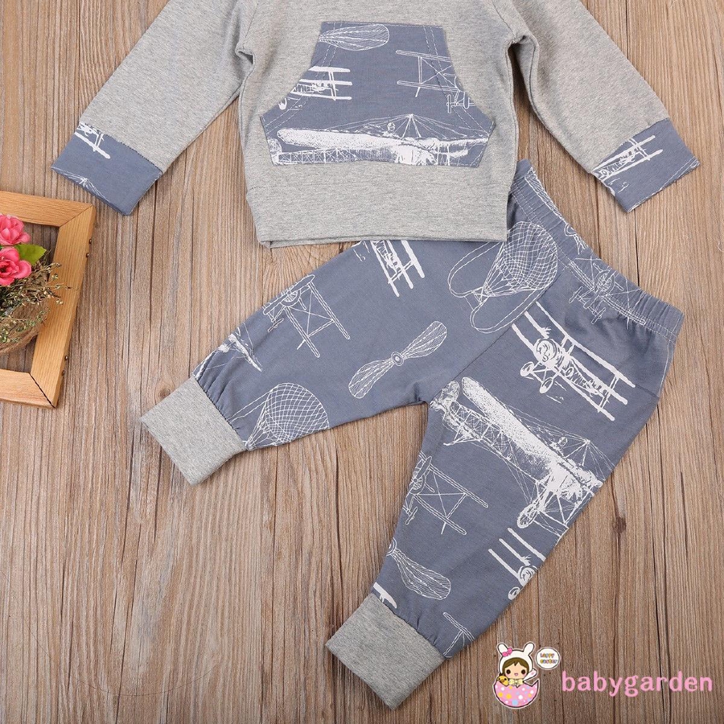 Set áo khoác mũ trùm và quần dài in hình đáng yêu cho bé