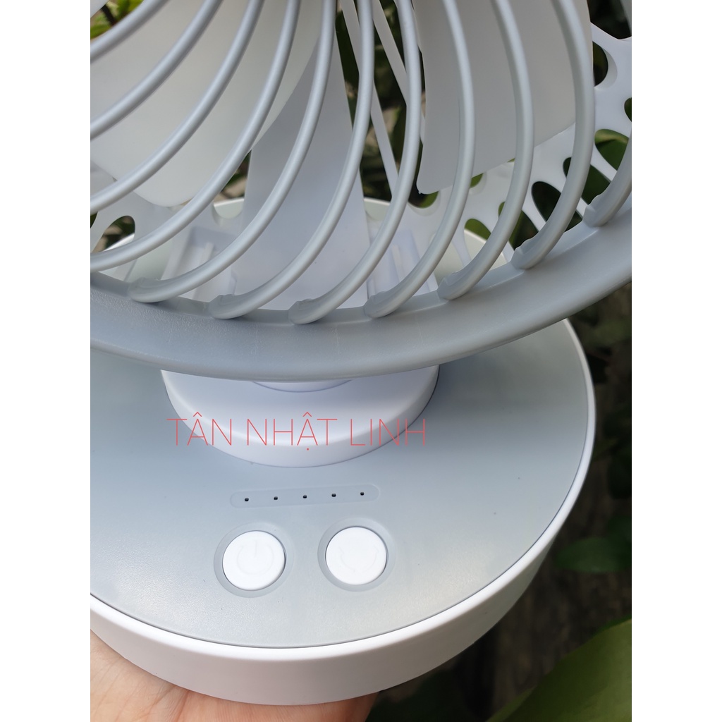 Quạt sạc Comet CRF1506