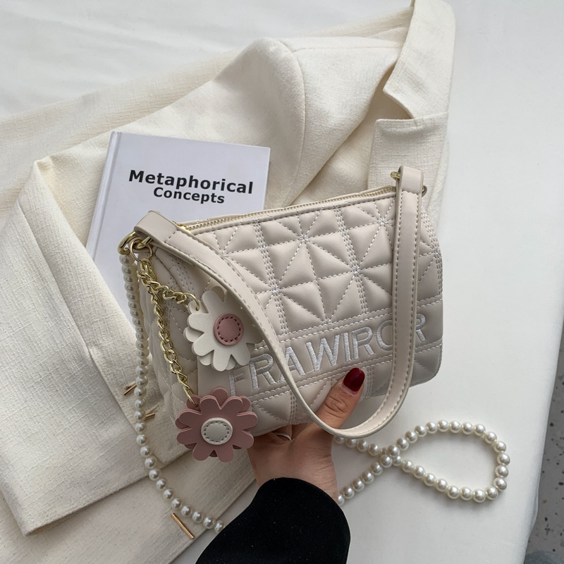 Túi Đeo Vai Đính Ngọc Trai Thời Trang Dễ Phối Đồ Cho Nữ