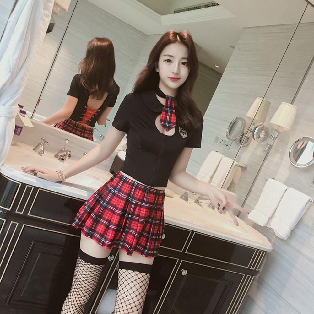 Bộ Đồ Ngủ Hóa Trang Thủy Thủ Mặt Trăng Quyến Rũ Dành Cho Nữ