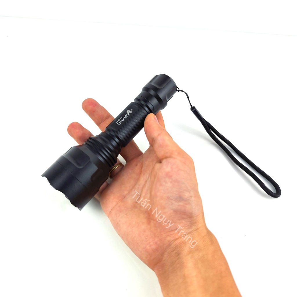 [Tặng kèm sạc] Đèn pin siêu sáng Cree Q5