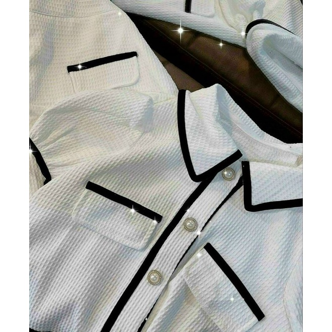 SET ÁO DẠ XỐP CỔ SEN VIỀN ĐEN + CHÂN VÁY TRẮNG