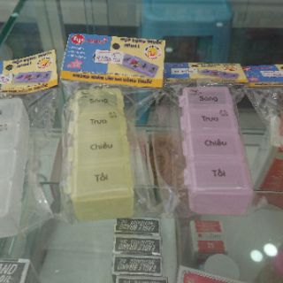 Hộp đựng thuốc chia liều