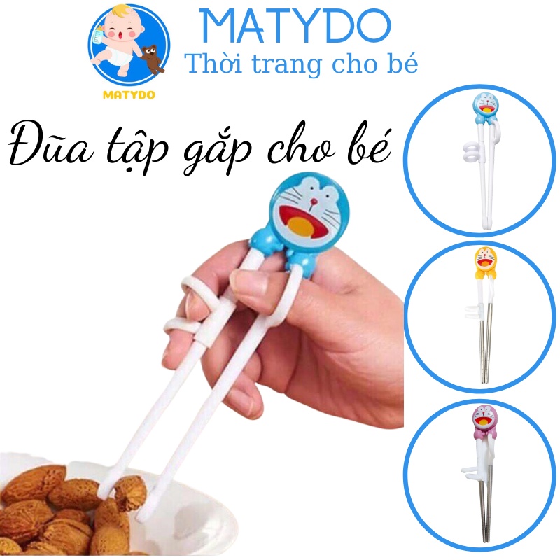 Đũa tập ăn cho bé cao cấp kiểu nhật nhỏ gọn vừa tay dễ dàng điều kiển có móc tay hình Doraemon