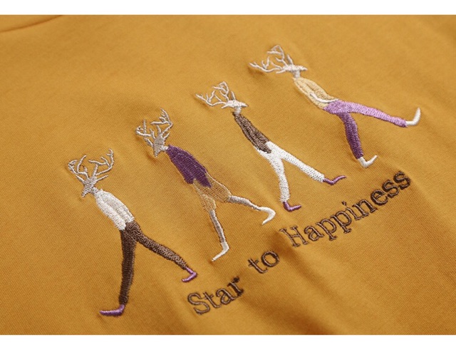 Áo thun tay ngắn phom rộng