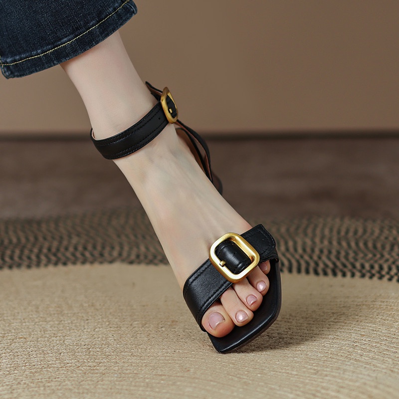 Giày Sandal Cao Gót Hở Ngón Đế Phẳng Dây Quai Ngang Phong Cách Retro Mới Dễ Phối Đồ Dành Cho Bạn Nữ