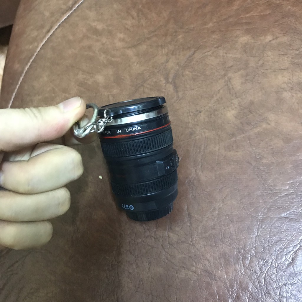 Ly nhựa canon È 24-105mm