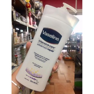 Sữa dưỡng thể Vaseline Intensive Care Advanced Repair 600ml