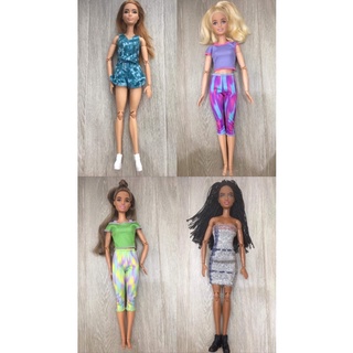 Búp bê Barbie made to move