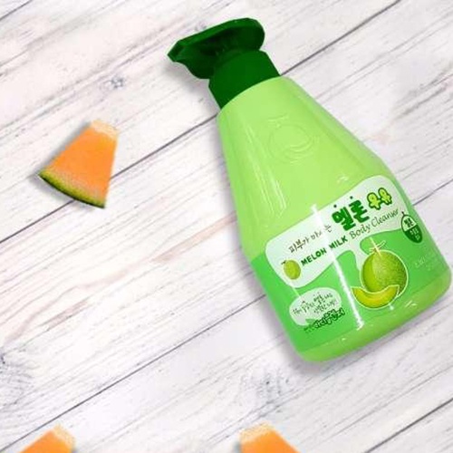 Sữa tắm chuối Welcos Banana Milk Body Cleanser Hàn Quốc 560ml