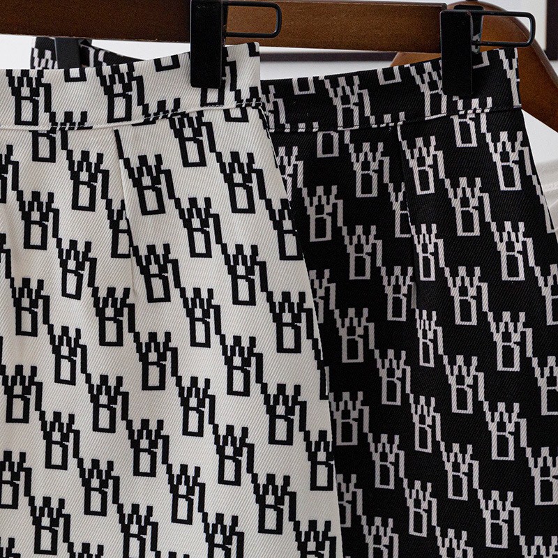 Chân váy chữ a , chân váy ngắn chất thô mềm kiểu dáng năng động trẻ trung | BigBuy360 - bigbuy360.vn