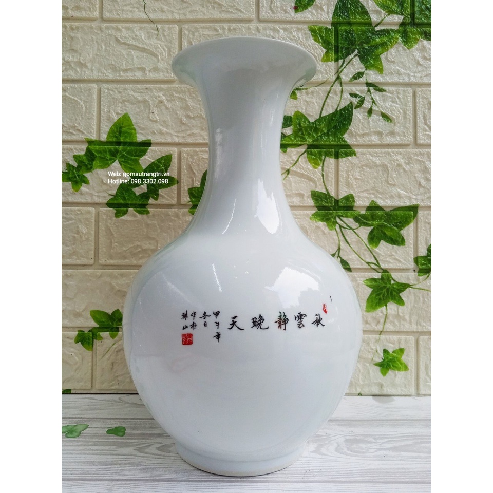 Bình củ tỏi họa tiết Sơn Thủy