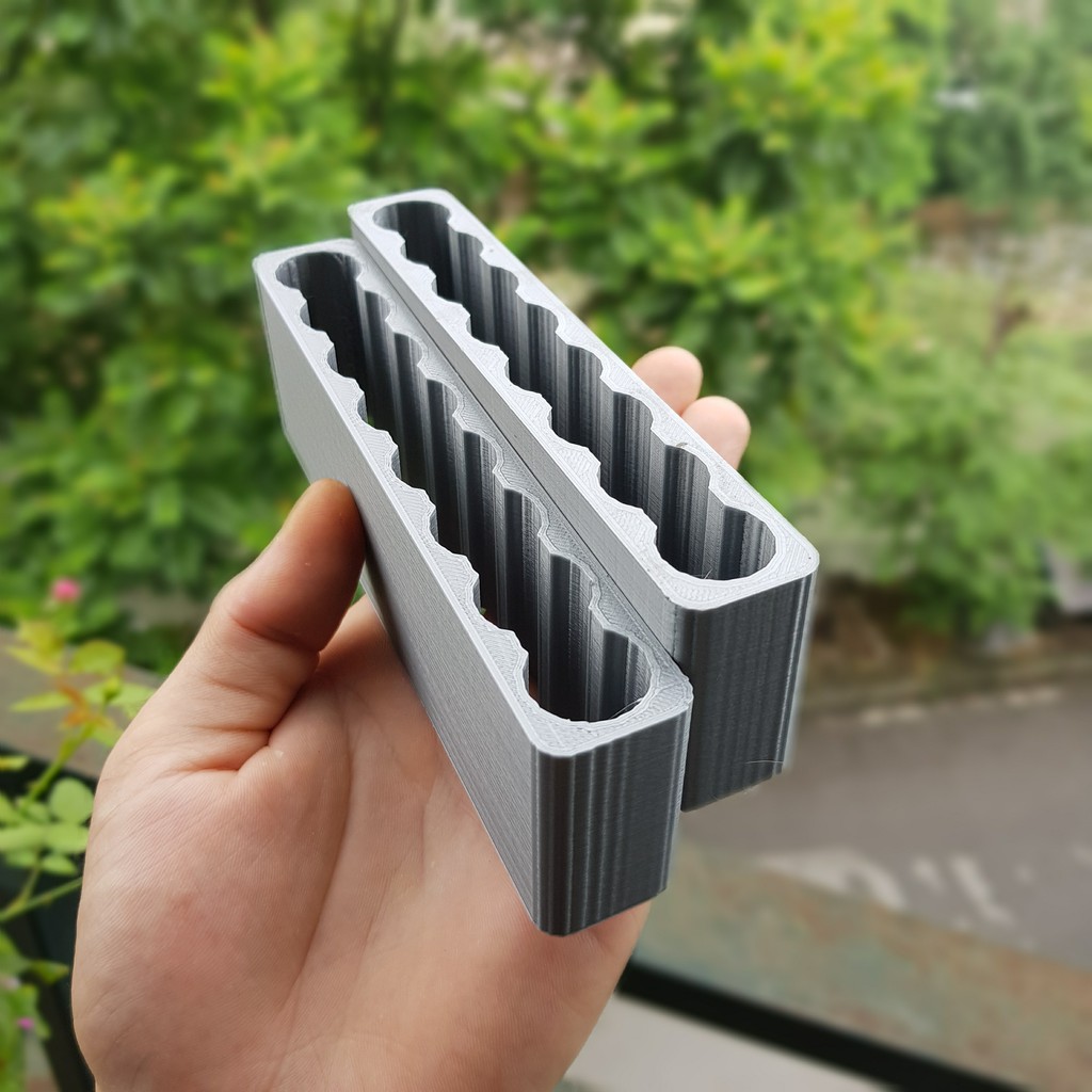 Khuôn đóng cell pin 18650, 8 cell 1 hàng  | khuôn đóng pin dự phòng