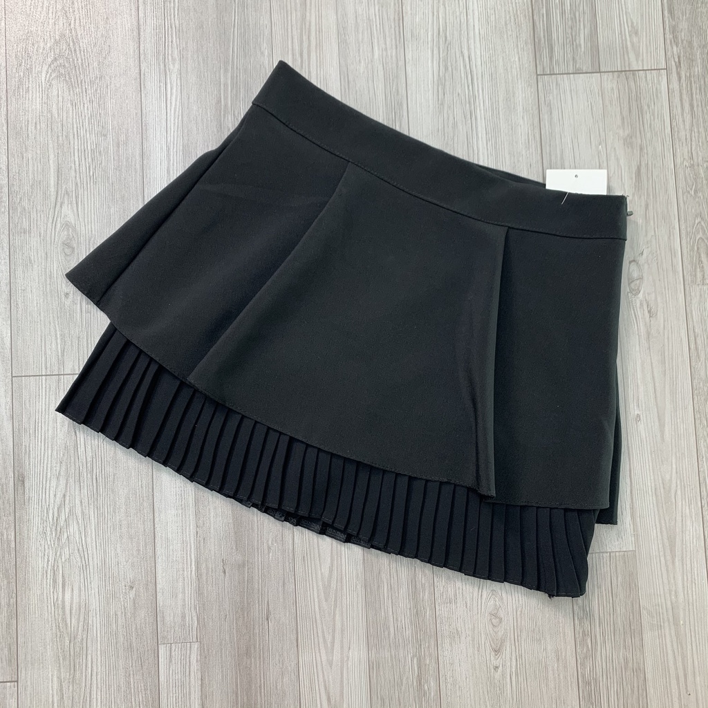 Set đồ nữ đi chơi áo 2 dây xích có mút ngực phối chân váy ngắn xòe xếp ly 2 tầng