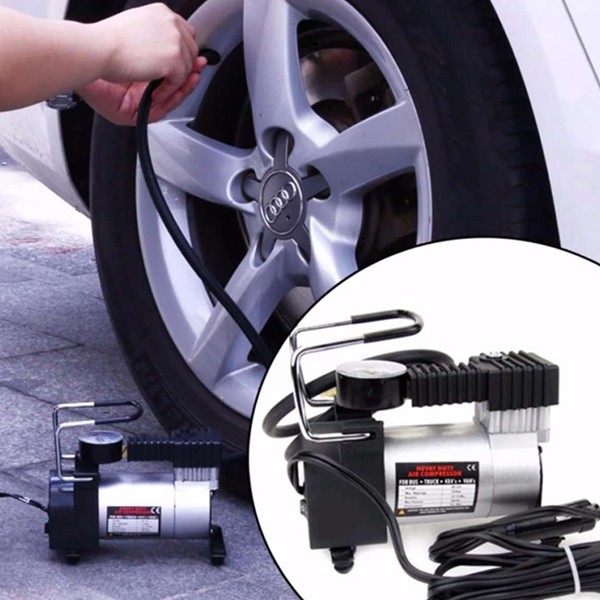 Bơm Lốp Ô Tô Xe Máy 12VDC 965 Kpa Màu Bạc