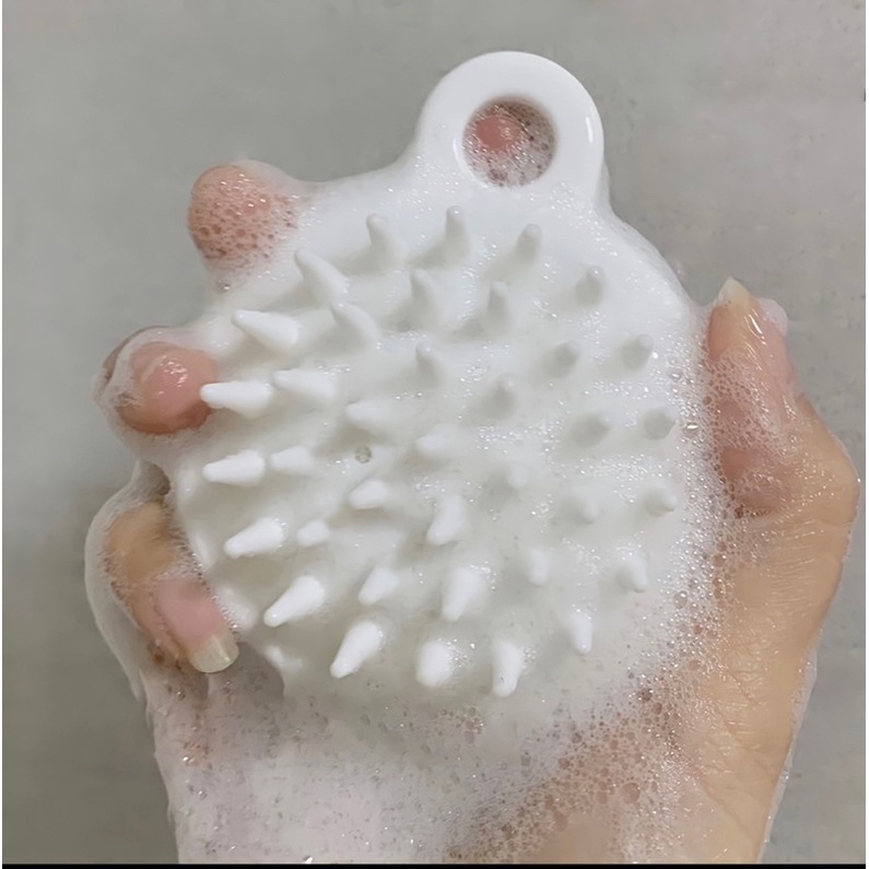 Bàn Chải Gội Đầu Silicon Mềm Bảo Vệ Tóc Và Giúp Thư Giãn Da Đầu