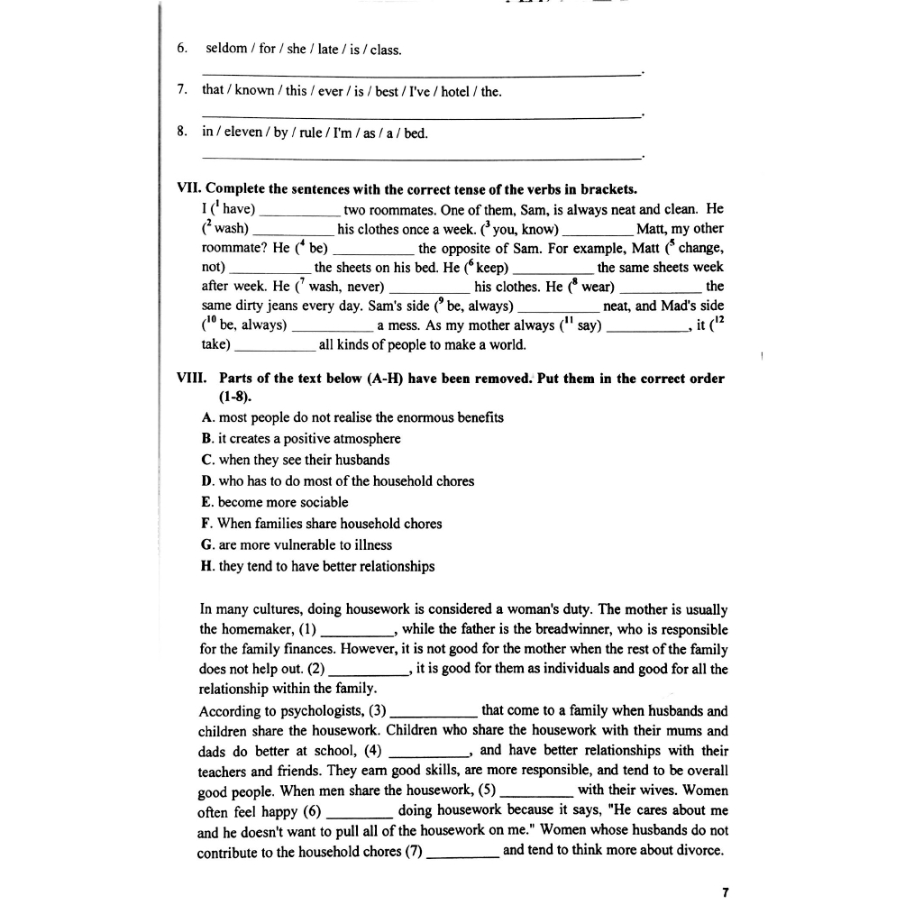 Sách - Bài Tập Trắc Nghiệm Tiếng Anh 10 Không Đáp Án