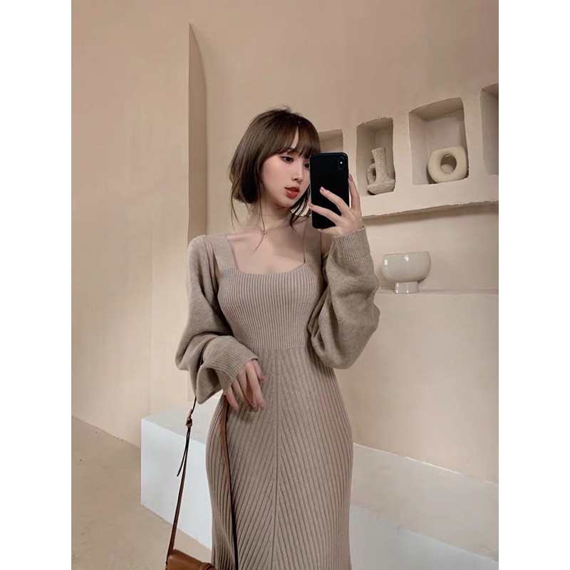 Váy yếm len 2 dây bản to QC