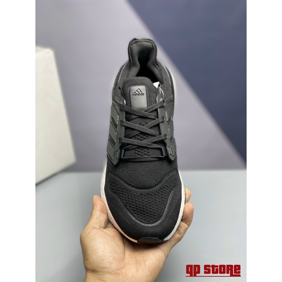 Giày Thể Thao Adidas Ultraboost 22
